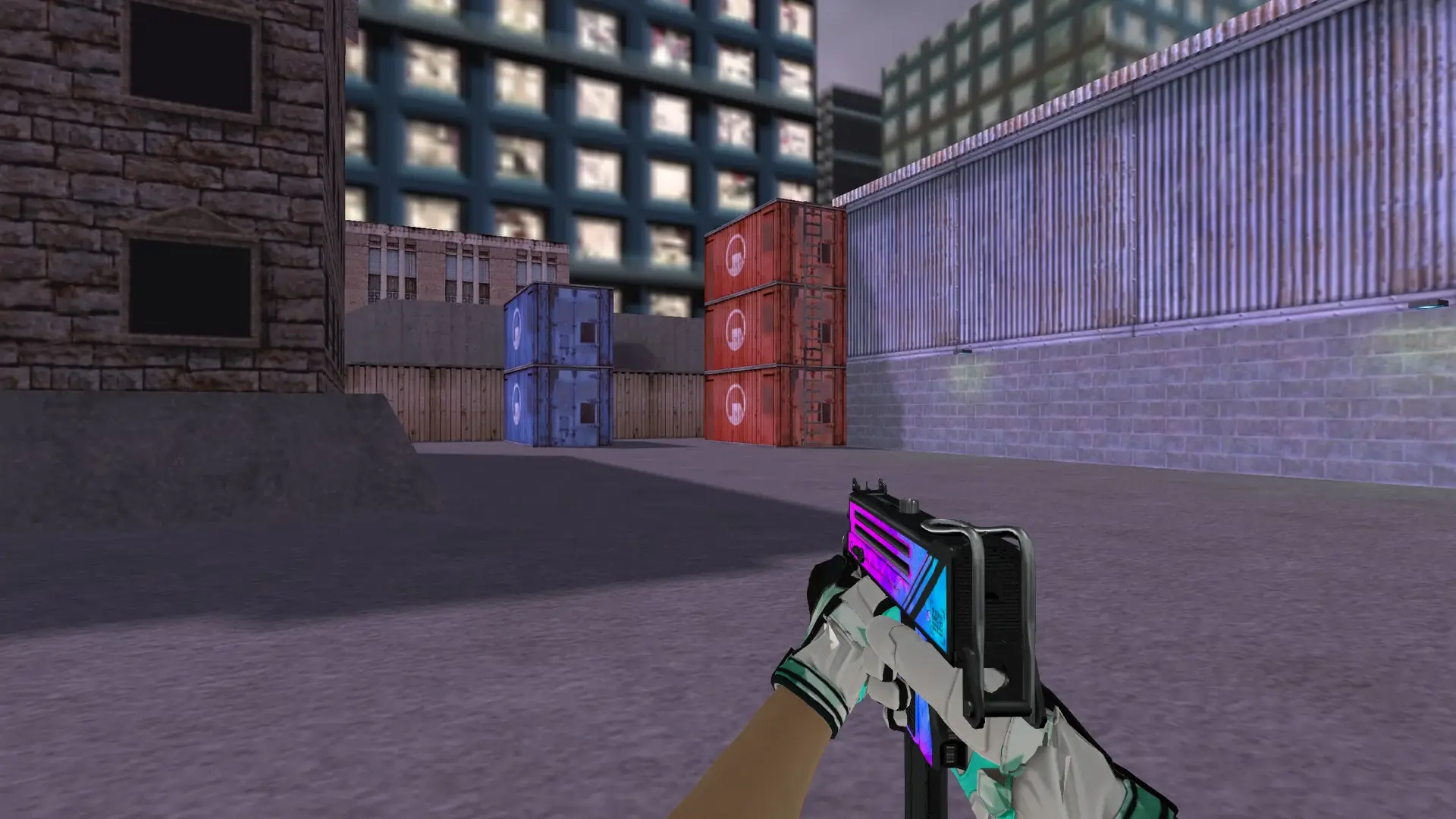 MAC-10 — Moto Gloves Spearmint Pack — cs_assault (first person)