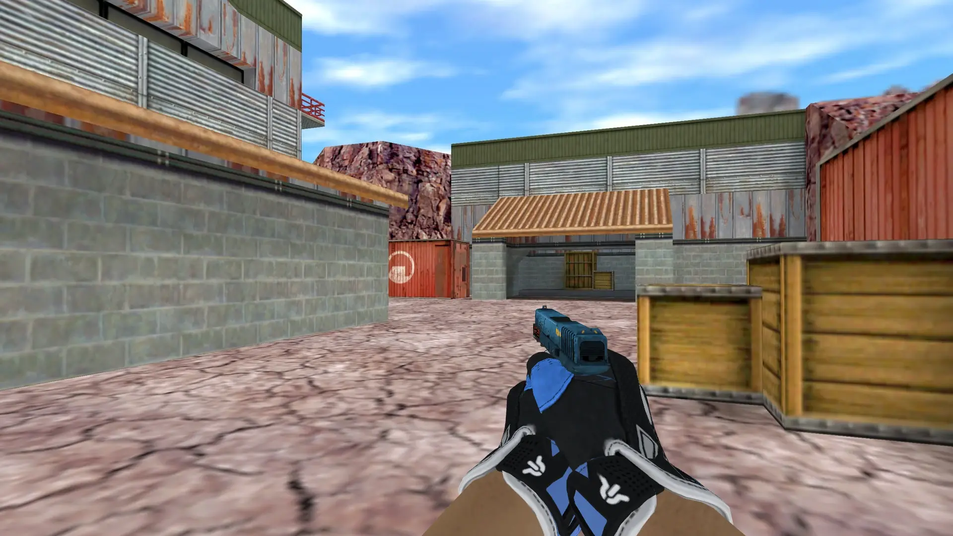Glock-18 — Sport Gloves Superconductor Pack — de_nuke (first person)