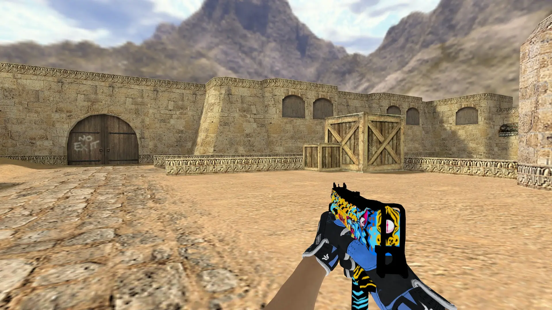MAC-10 — Sport Gloves Superconductor Pack — de_dust2 (first person)