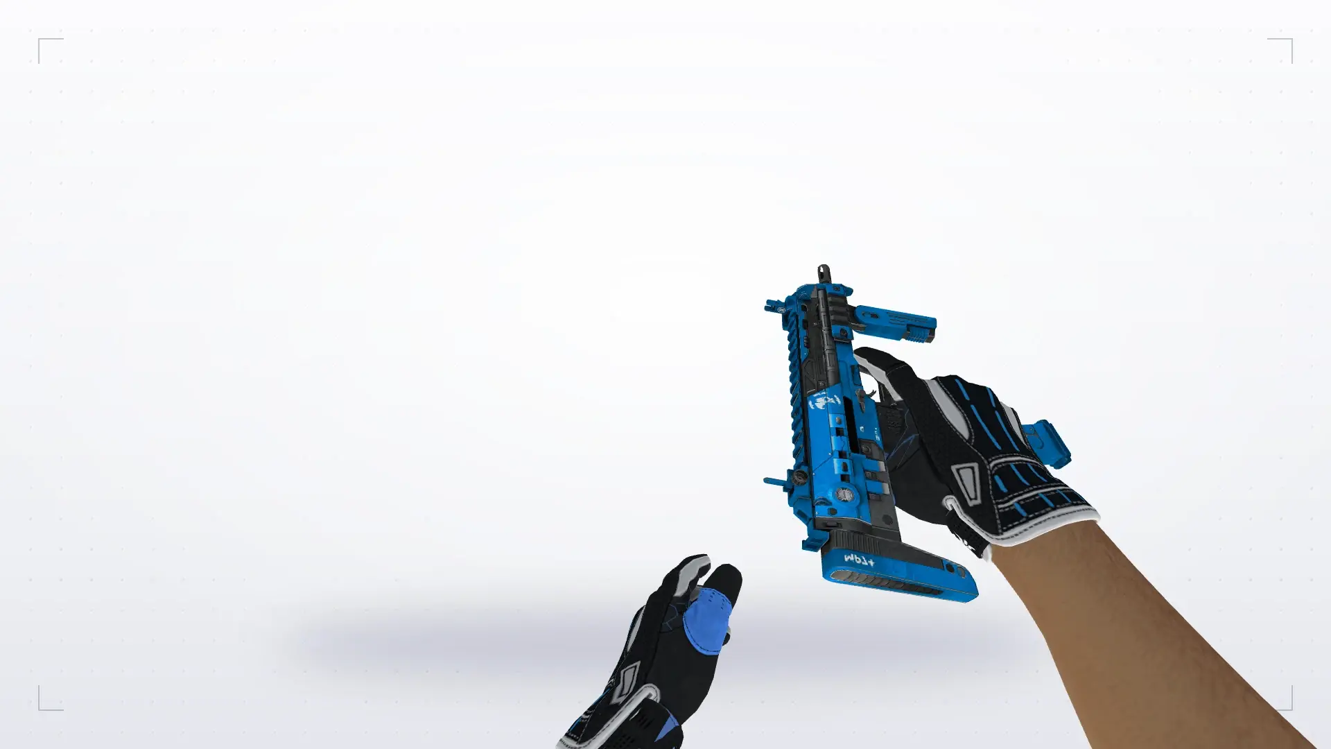 MP5 — Sport Gloves Superconductor Pack — first person