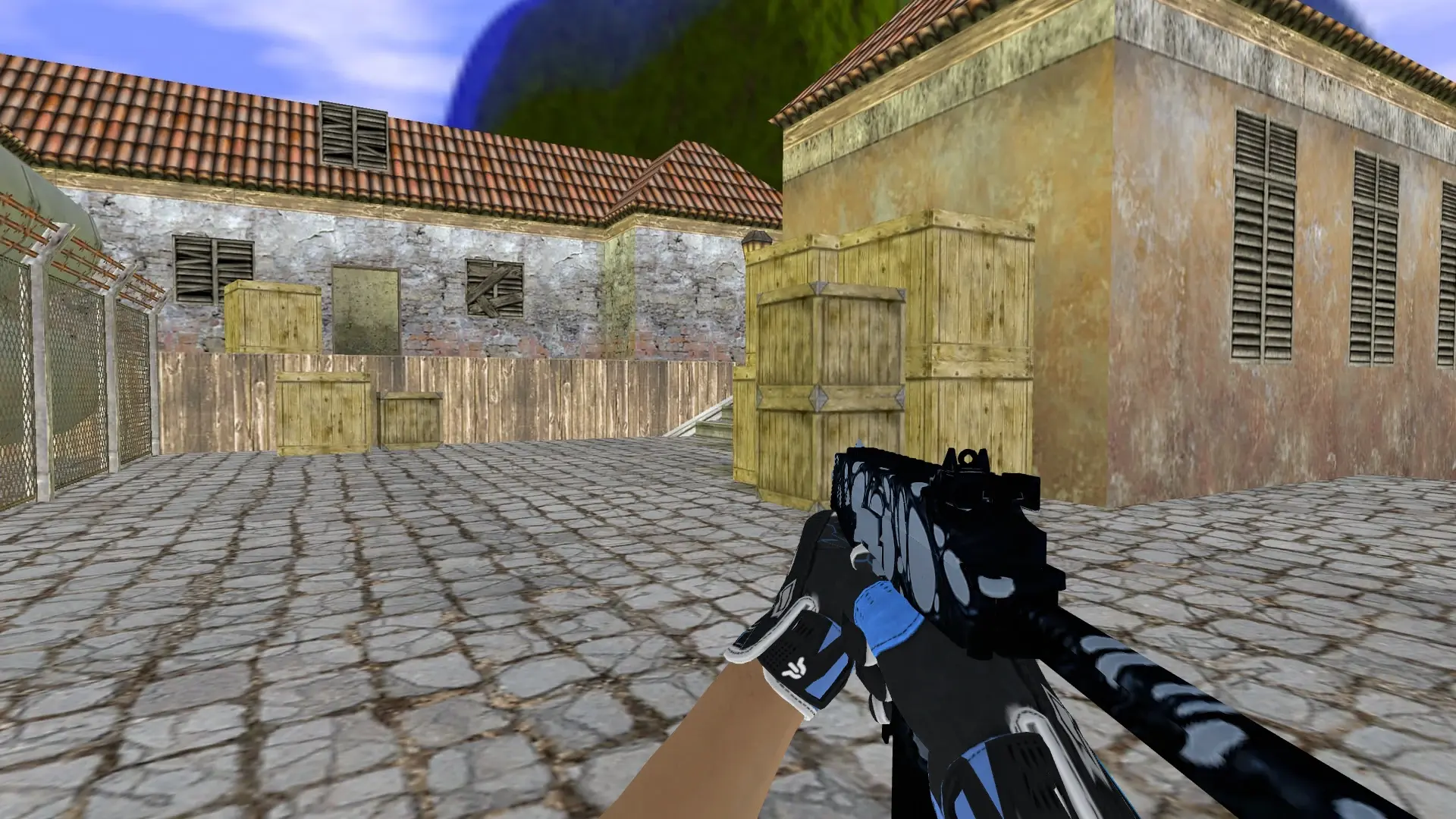 TMP — Sport Gloves Superconductor Pack — de_inferno (first person)