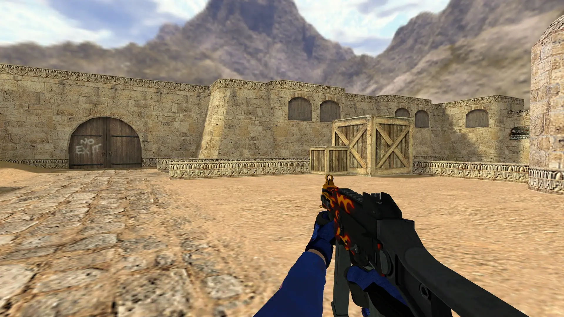 UMP-45 — Specialist Gloves Fade Pack — de_dust2 (first person)