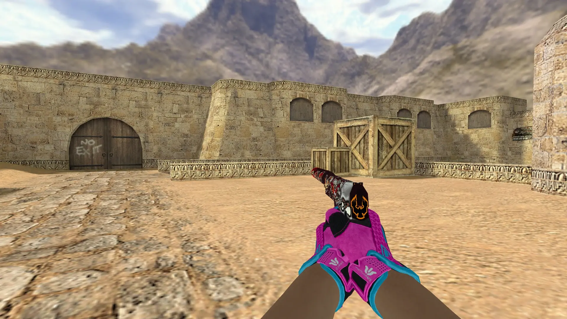 USP — Sport Gloves Vice Weapon Pack — de_dust2 (first person)