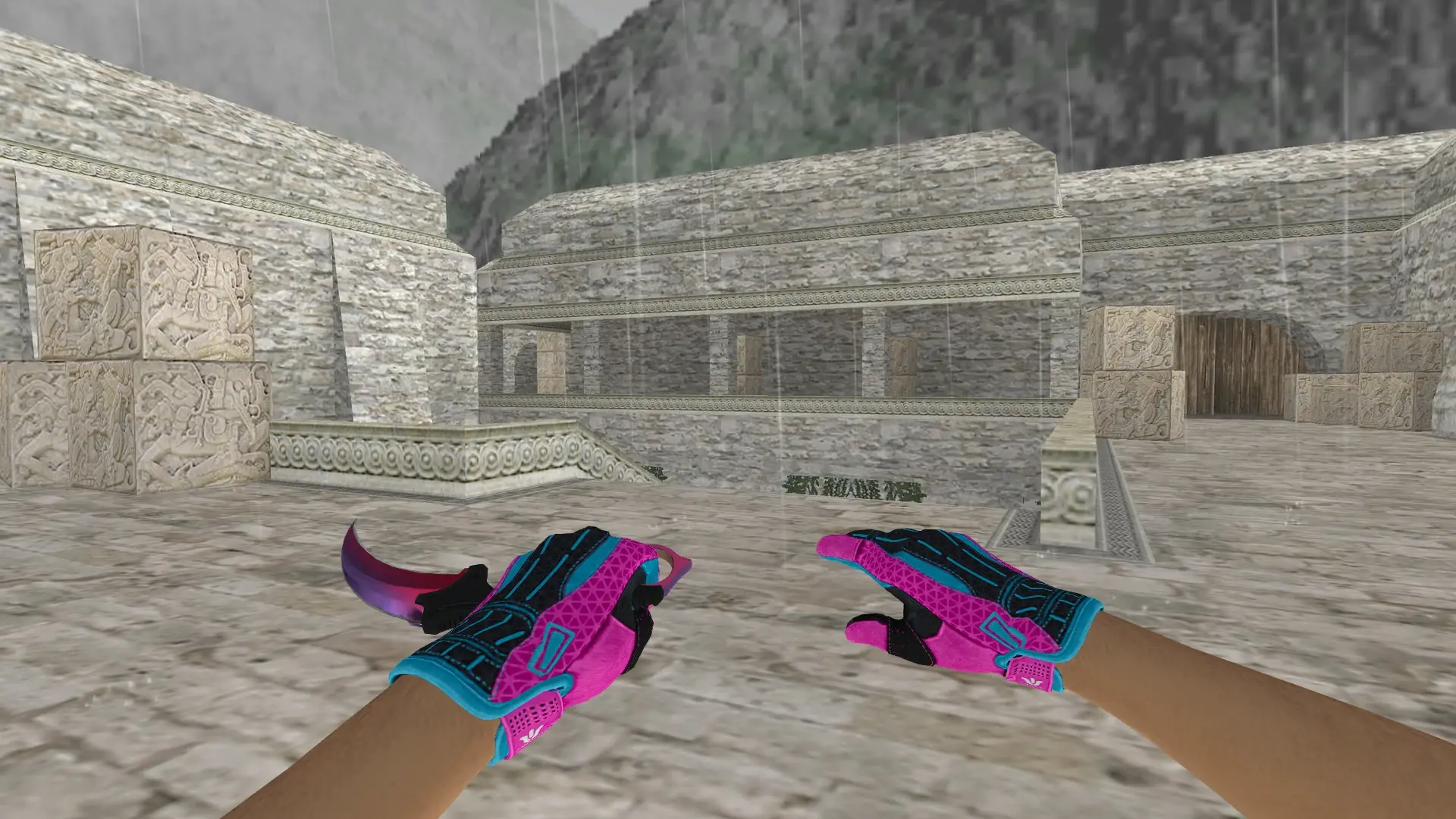Karambit Fade — Sports Gloves Vice Pack — de_aztec (first person)