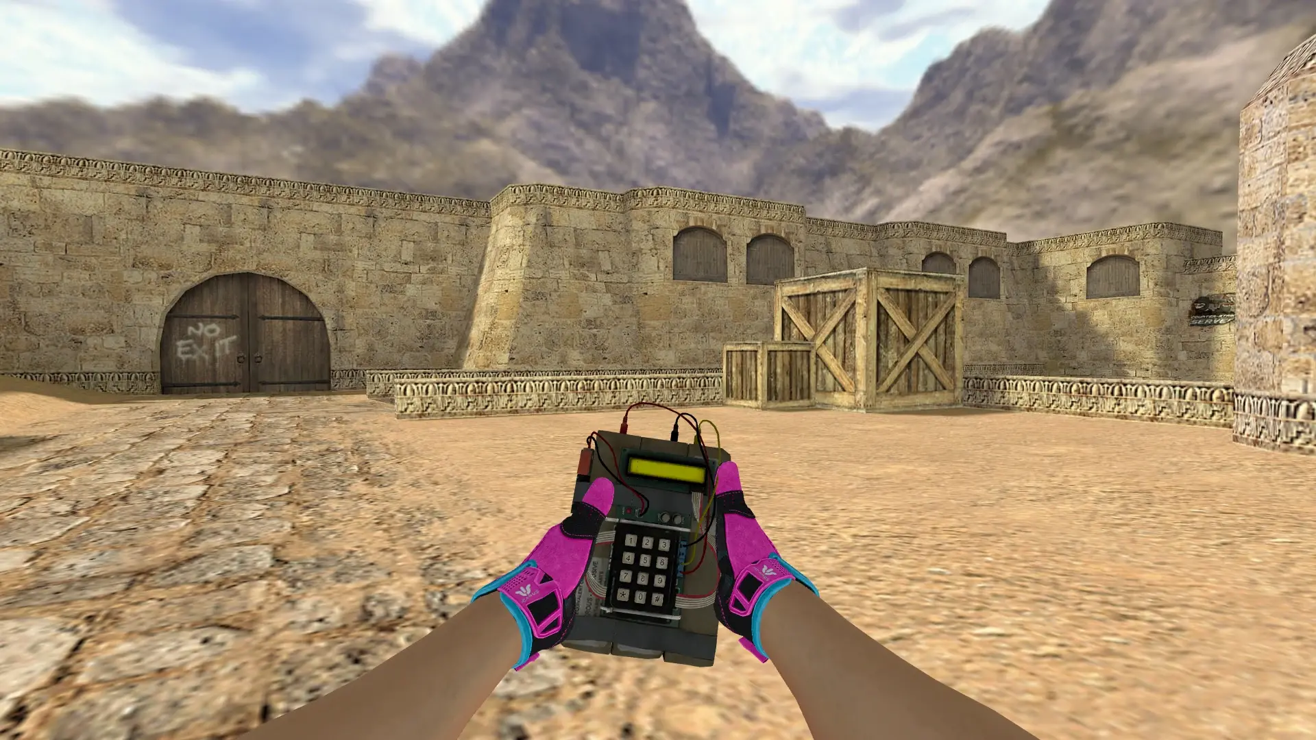C4 — Sports Gloves Vice Pack — de_dust2 (first person)