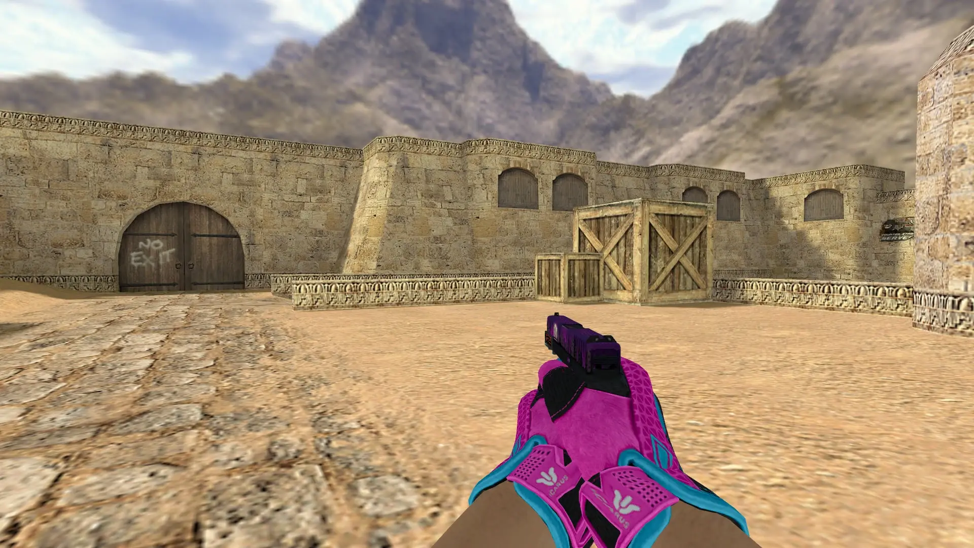 Glock-18 — Sports Gloves Vice Pack — de_dust2 (first person)