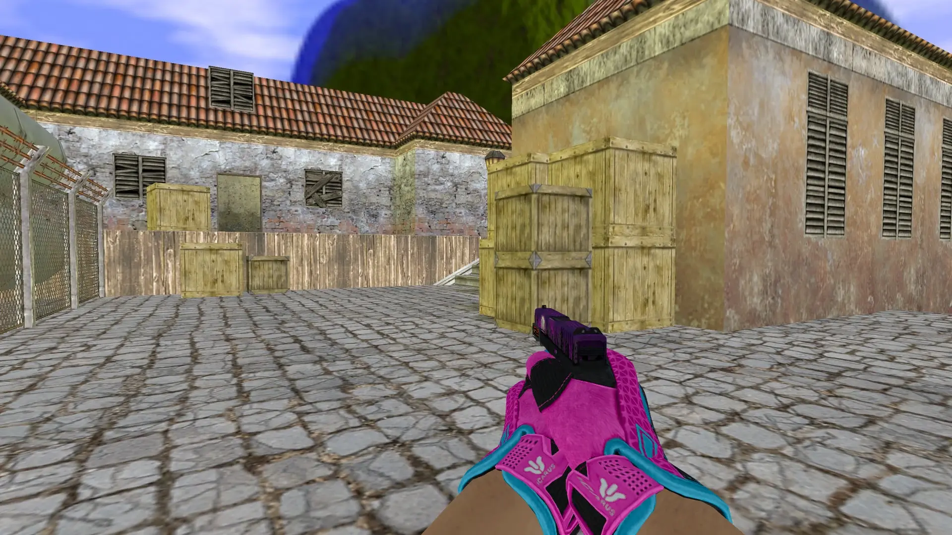 Glock-18 — Sports Gloves Vice Pack — de_inferno (first person)
