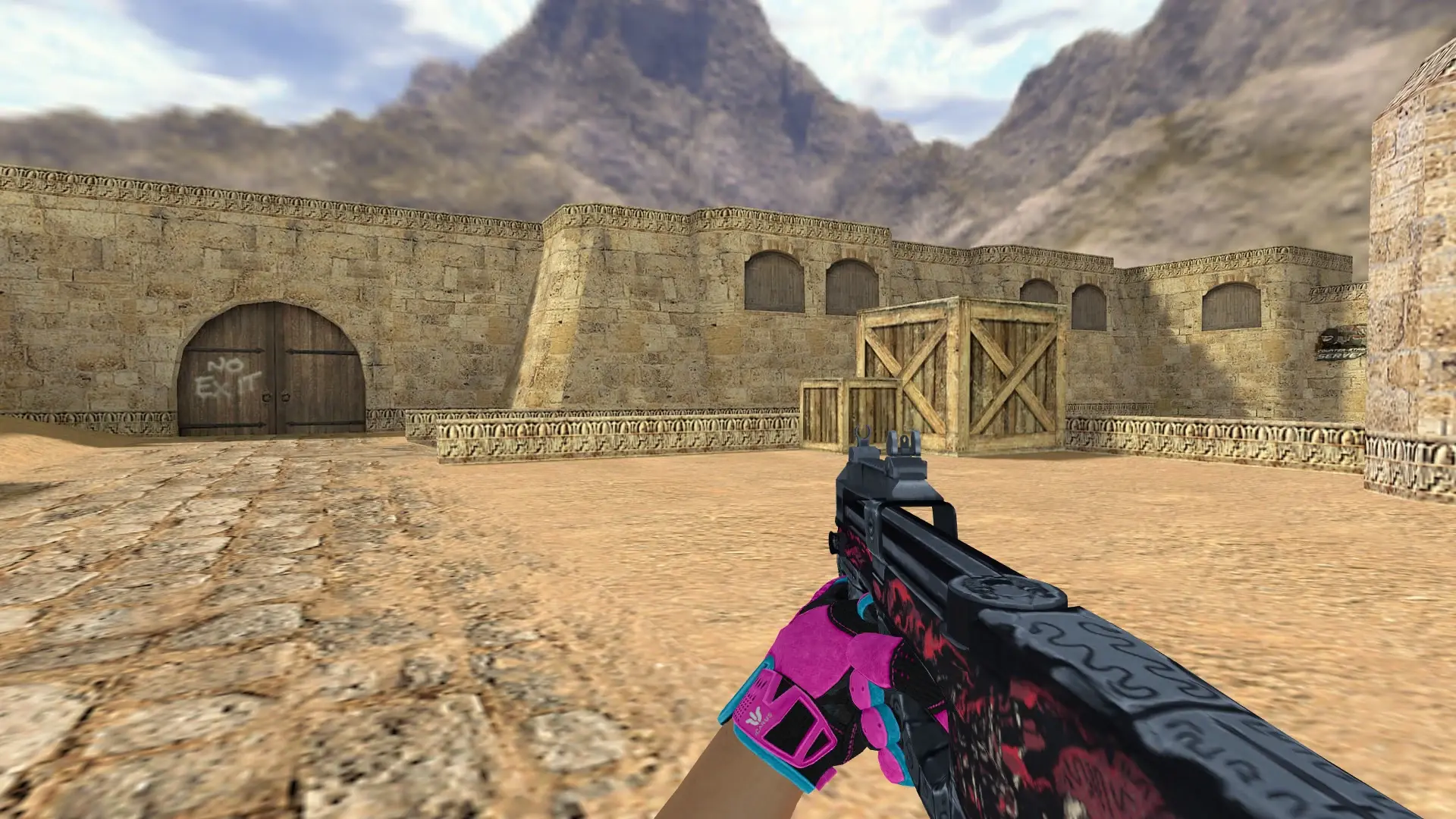P90 — Sports Gloves Vice Pack — de_dust2 (first person)