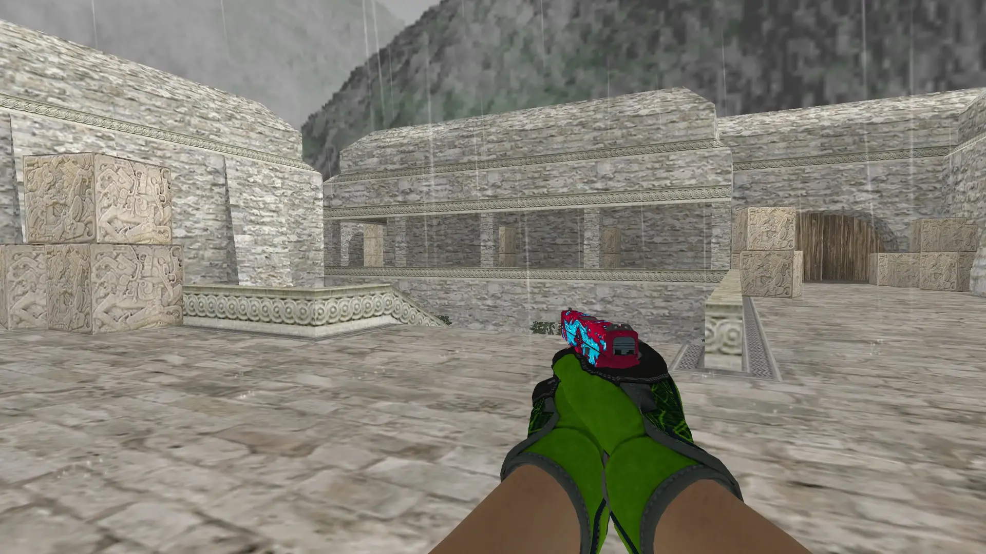 Glock-18 — Specialist Gloves Emerald Web Pack — de_aztec (first person)