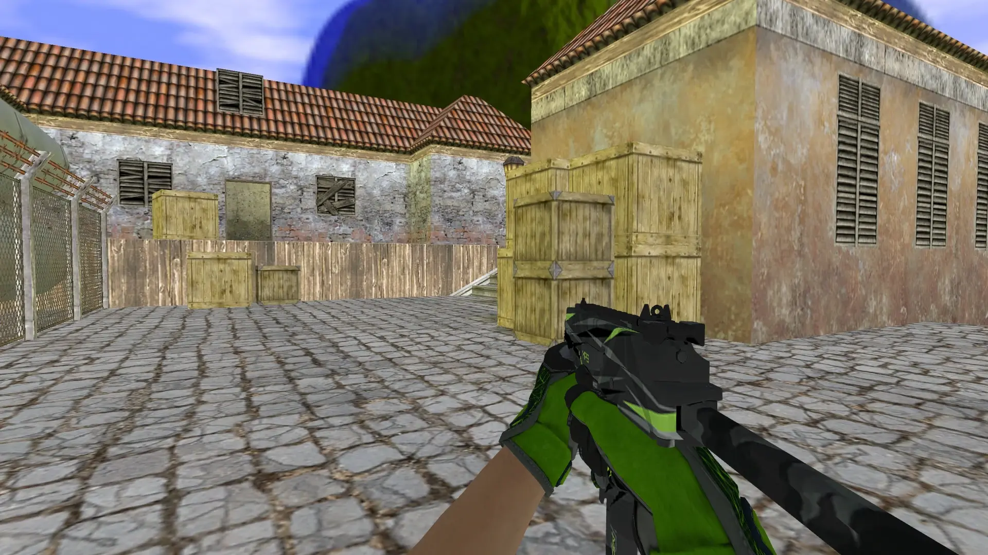 TMP — Specialist Gloves Emerald Web Pack — de_inferno (first person)