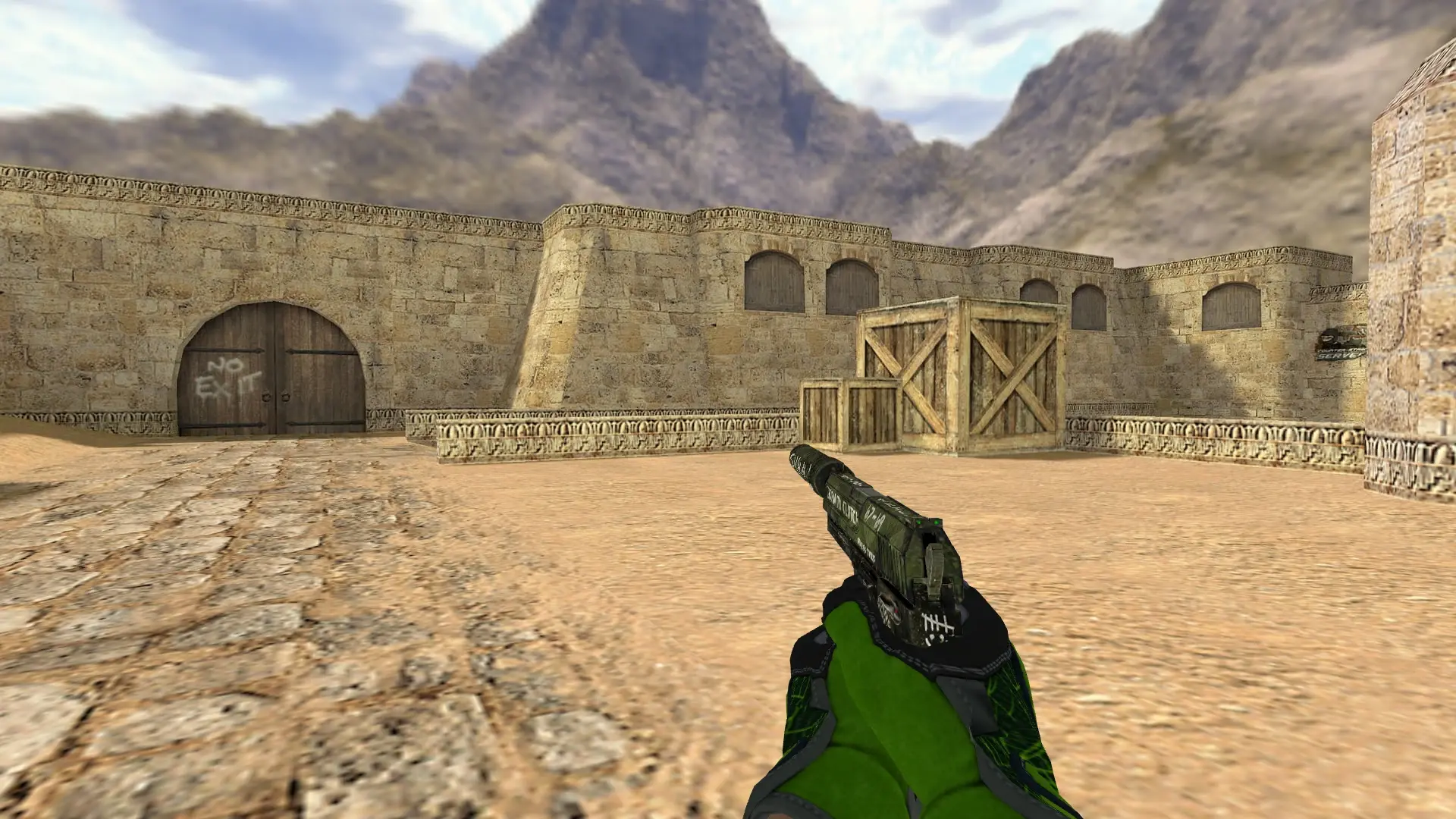 USP — Specialist Gloves Emerald Web Pack — de_dust2 (first person)
