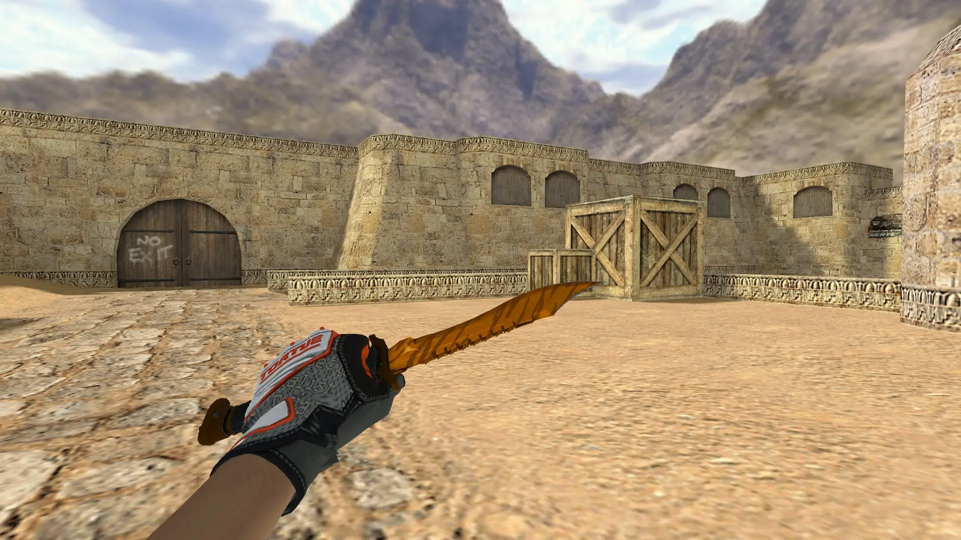 Bowie Tiger Tooth — Specialist Gloves Foundation Pack — de_dust2 (first person)