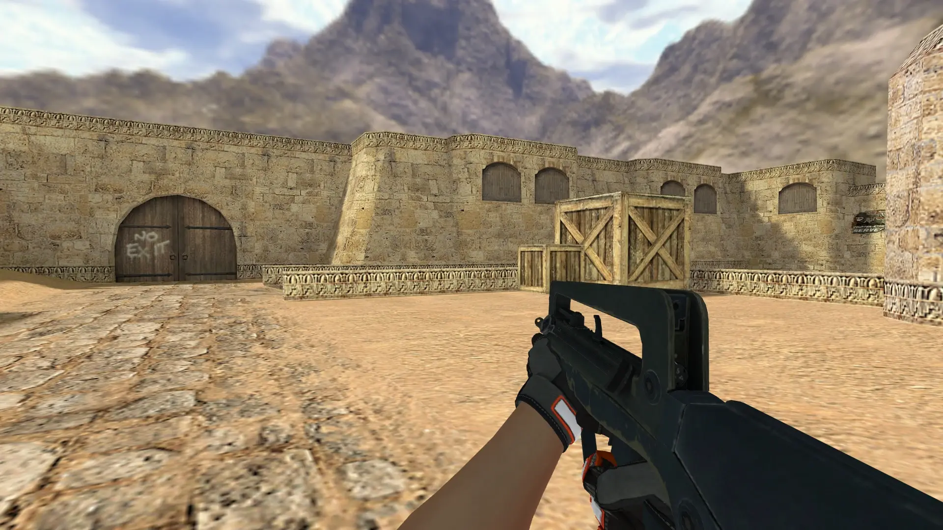 FAMAS — Specialist Gloves Foundation Pack — de_dust2 (first person)