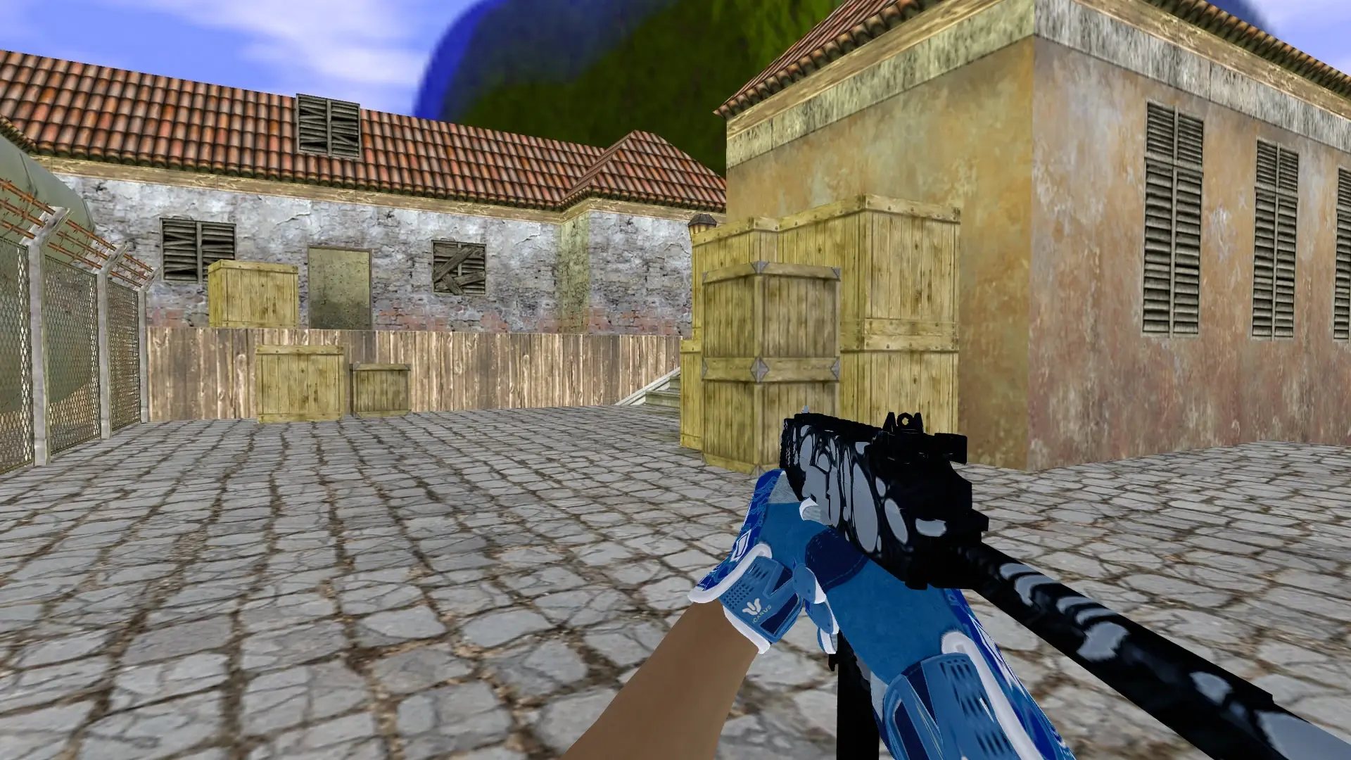 TMP — Sport Amphibious Pack — de_inferno (first person)