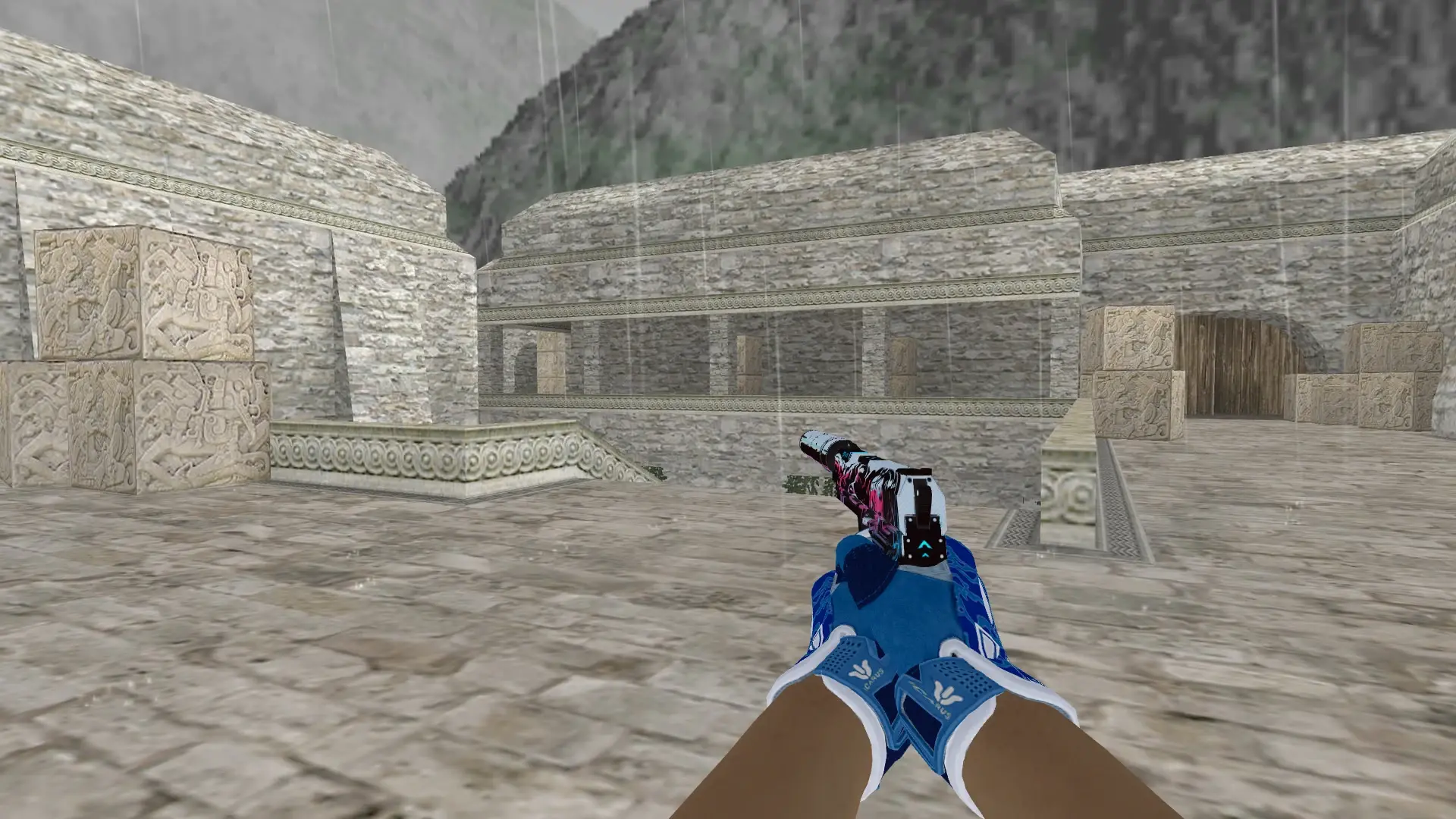 USP — Sport Amphibious Pack — de_aztec (first person)