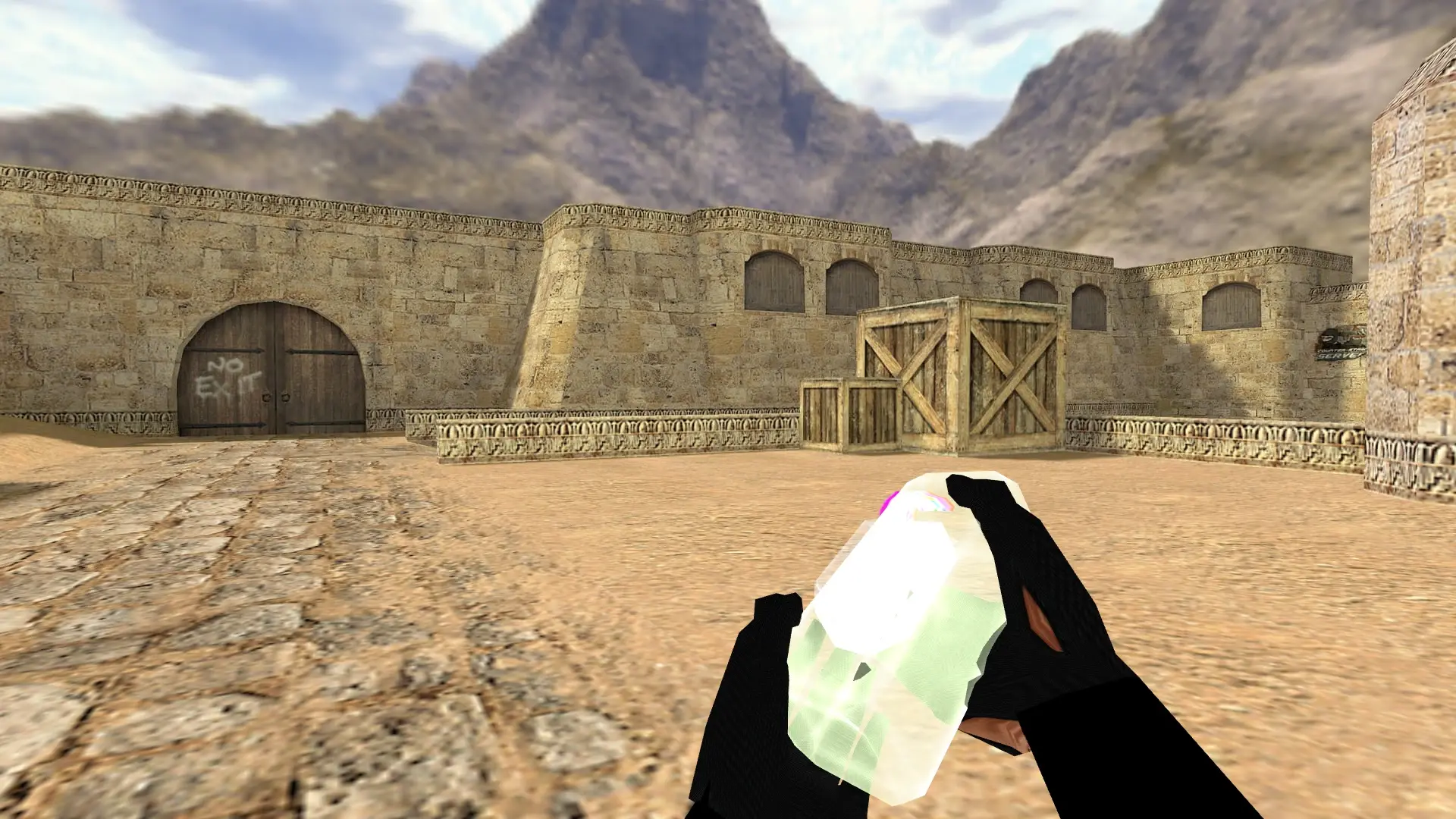C4 — Transparent Weapon Skins Pack — de_dust2 (first person)
