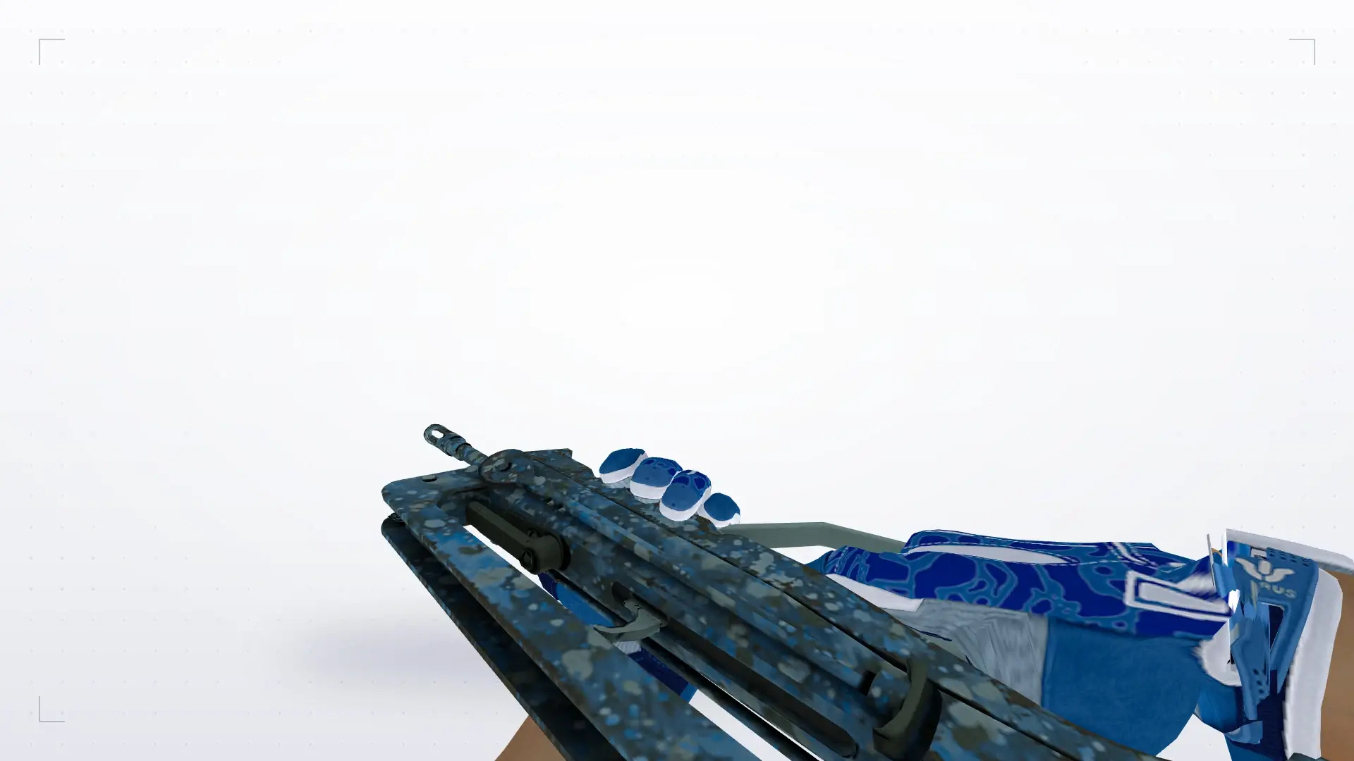 FAMAS — Sport Gloves Amphibious Pack — first person