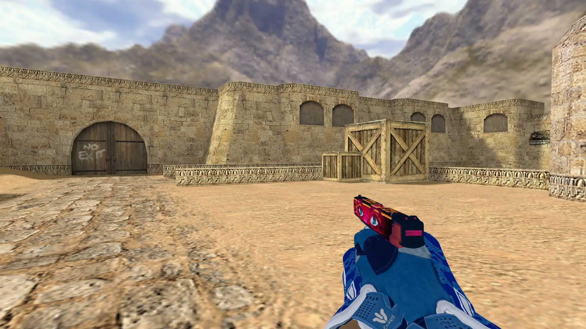 Glock-18 — Sport Gloves Amphibious Pack — de_dust2 (first person)