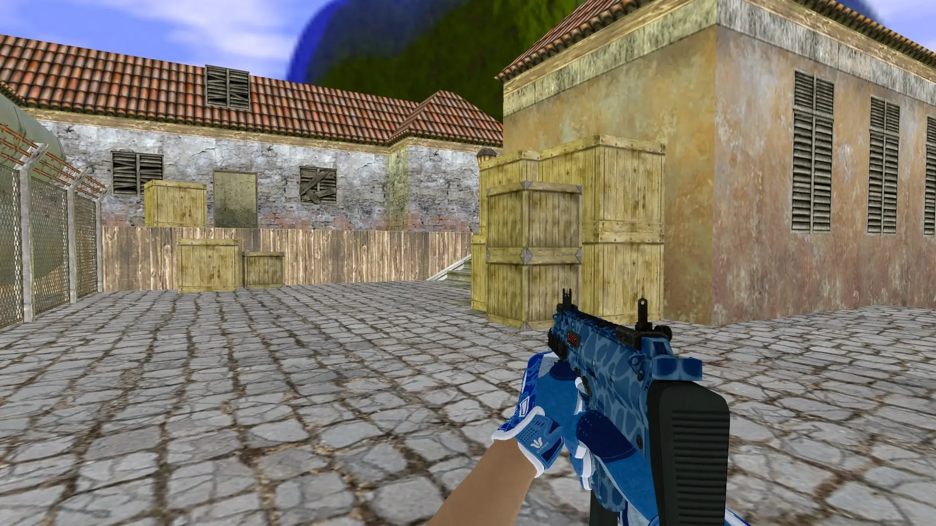 MP5 — Sport Gloves Amphibious Pack — de_inferno (first person)