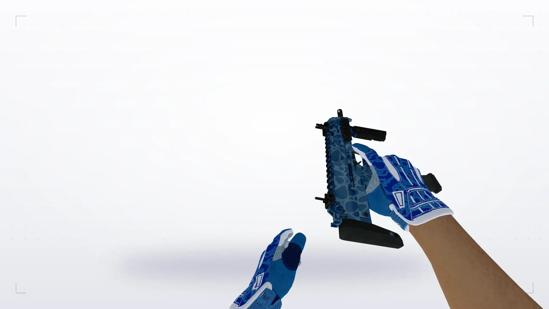 MP5 — Sport Gloves Amphibious Pack — first person