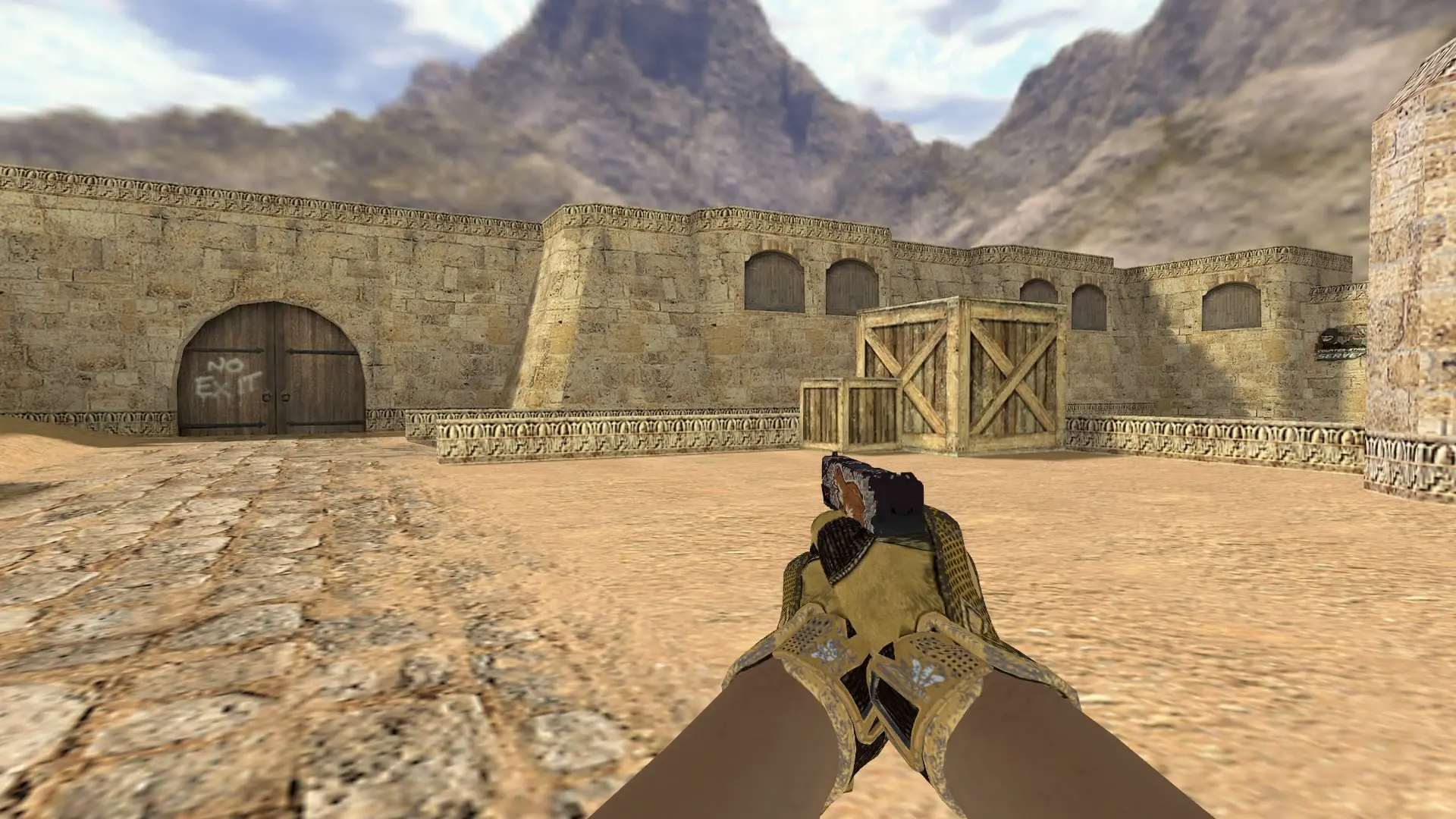 Glock-18 — Sport Gloves Arid Pack — de_dust2 (first person)
