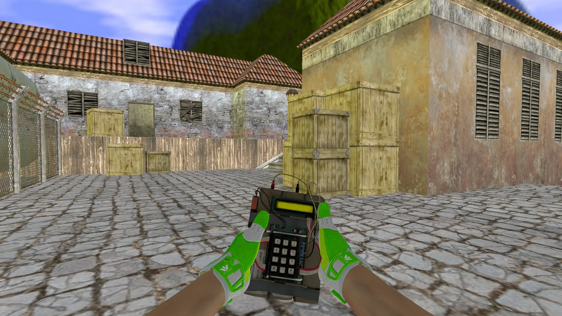 C4 — Hedge Maze and Fracture Case Pack — de_inferno (first person)