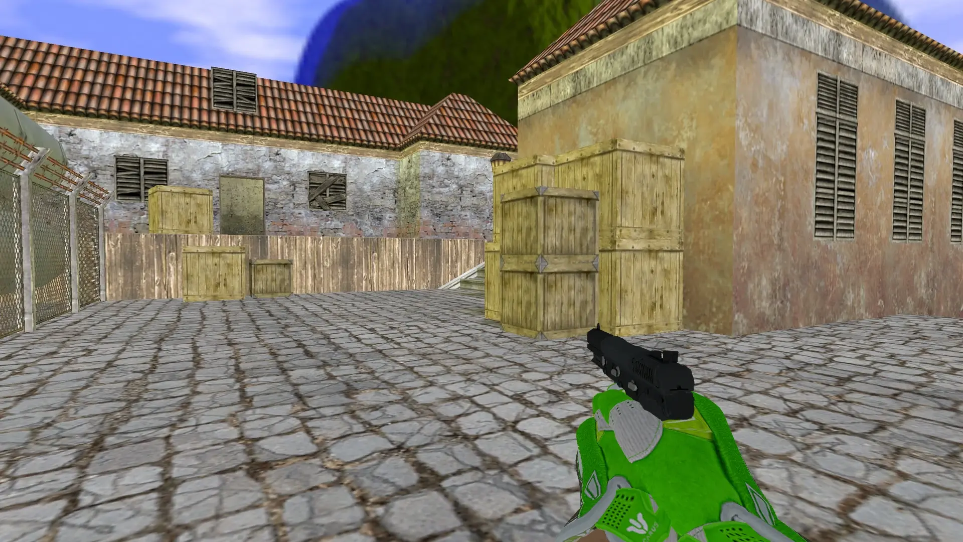 Five-SeveN — Hedge Maze and Fracture Case Pack — de_inferno (first person)