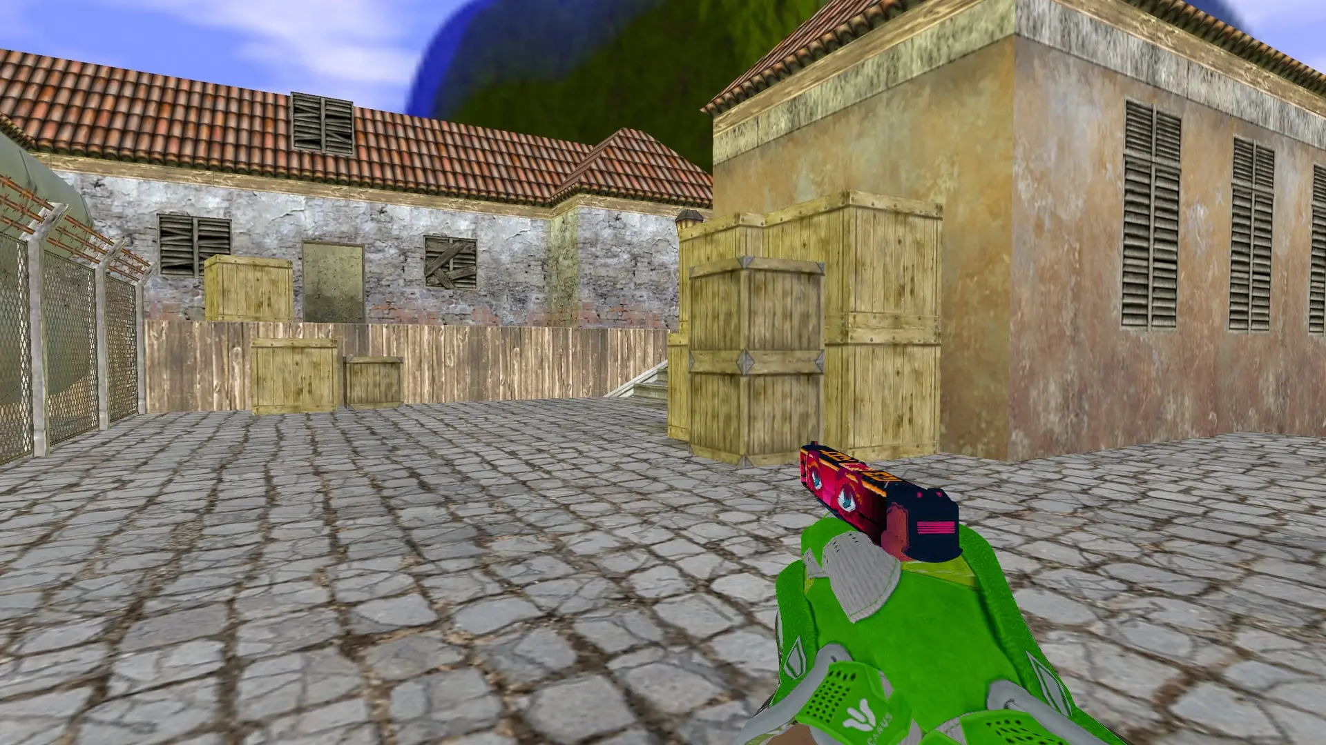 Glock-18 — Hedge Maze and Fracture Case Pack — de_inferno (first person)