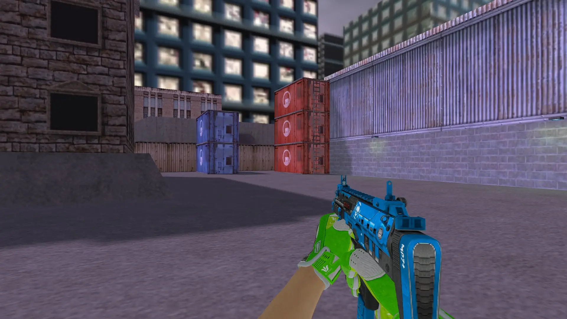MP5 — Hedge Maze and Fracture Case Pack — cs_assault (first person)