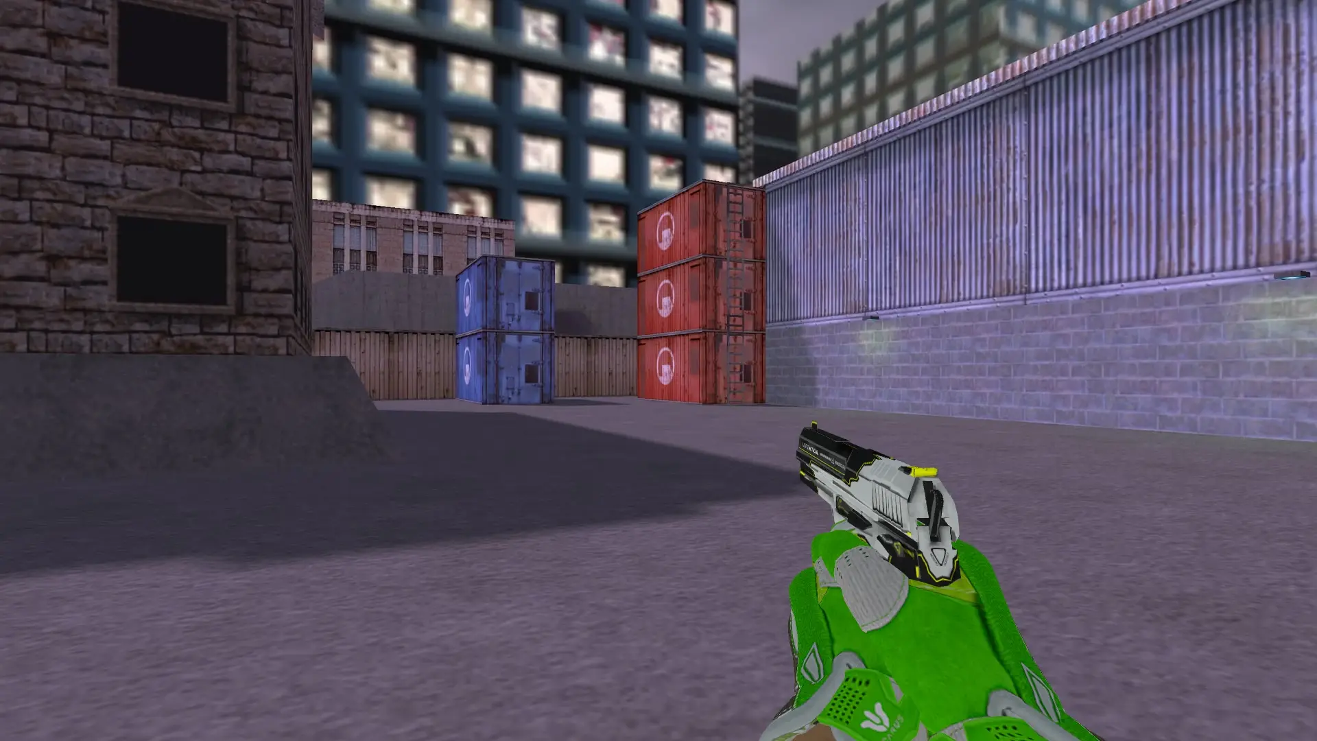 USP — Hedge Maze and Fracture Case Pack — cs_assault (first person)