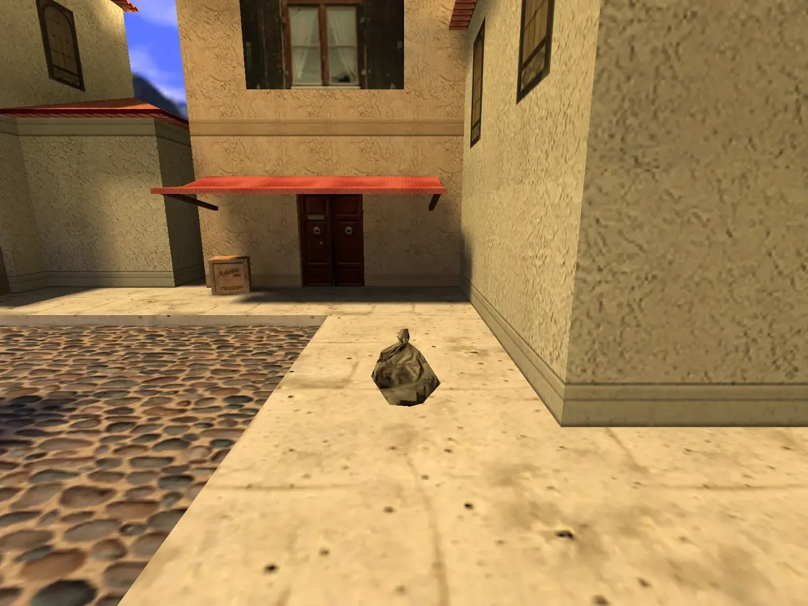 Rubbish Bag — cs_italy, the market street from the other side